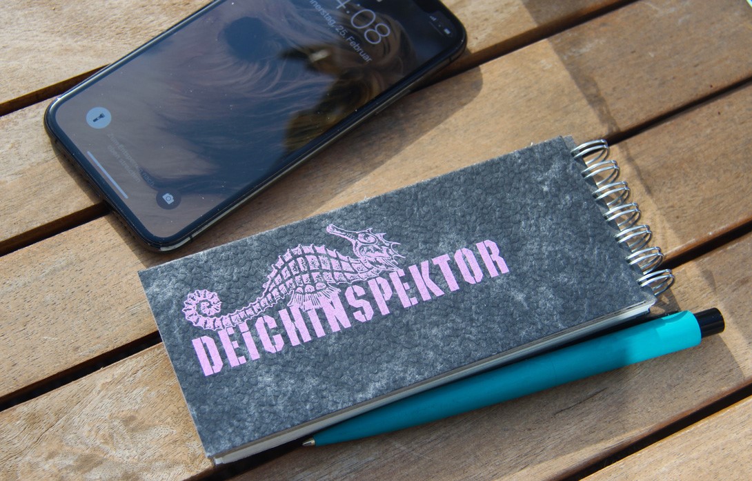 Kladdenjan Magnete, Kühlschrankmagnete, Küchenmagnete, Kühlschrankdeko aus recycelten Leitzordnern
