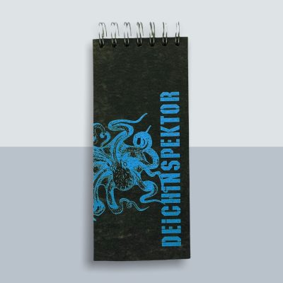 Deichinspektor Krake Spiralblock von Kladdenjan in hellblau | Kladdenjan