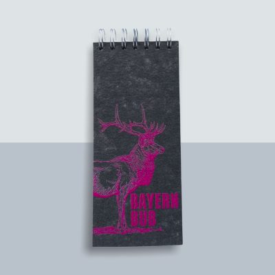 Bayern Bub Hirsch Spiralblock von Kladdenjan in magenta | Kladdenjan