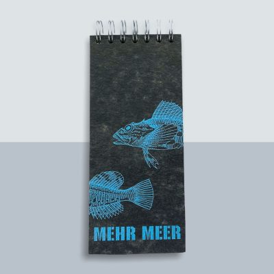 Mehr Meer Fische Spiralblock von Kladdenjan in hellblau | Kladdenjan